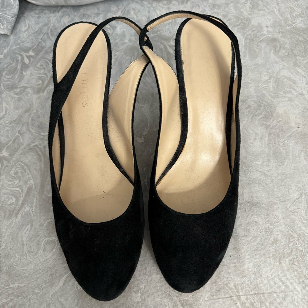 Talbots Suede Pumps - size 10.